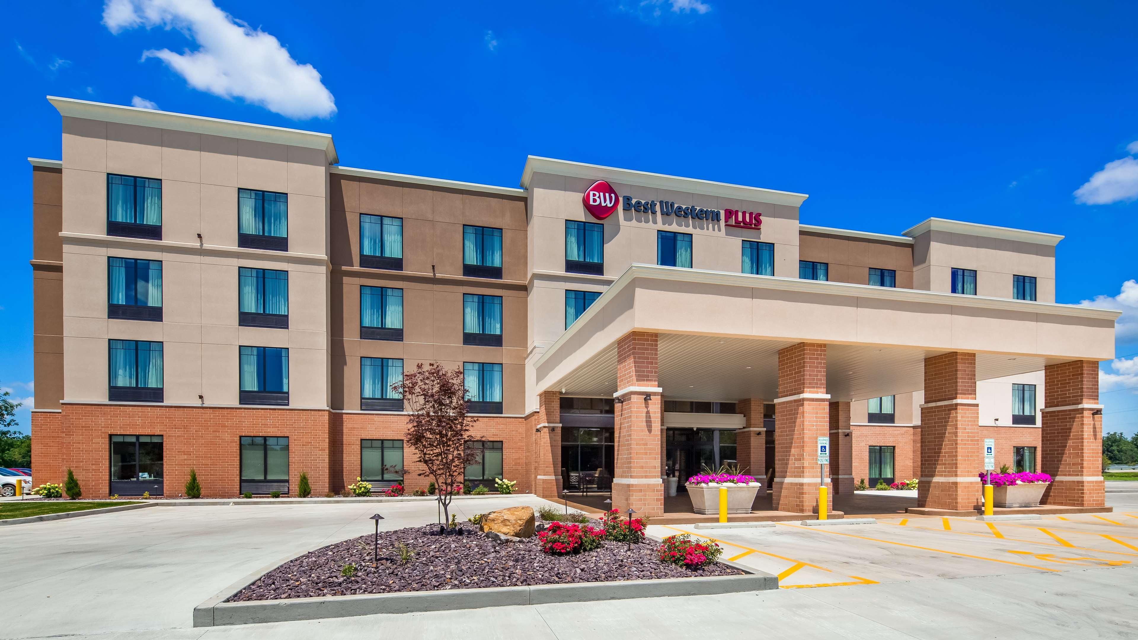 Best Western Plus Hobby Airport Inn And Suites Houston Exterior foto