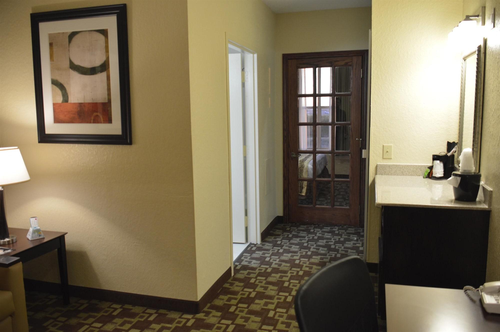 Best Western Plus Hobby Airport Inn And Suites Houston Exterior foto
