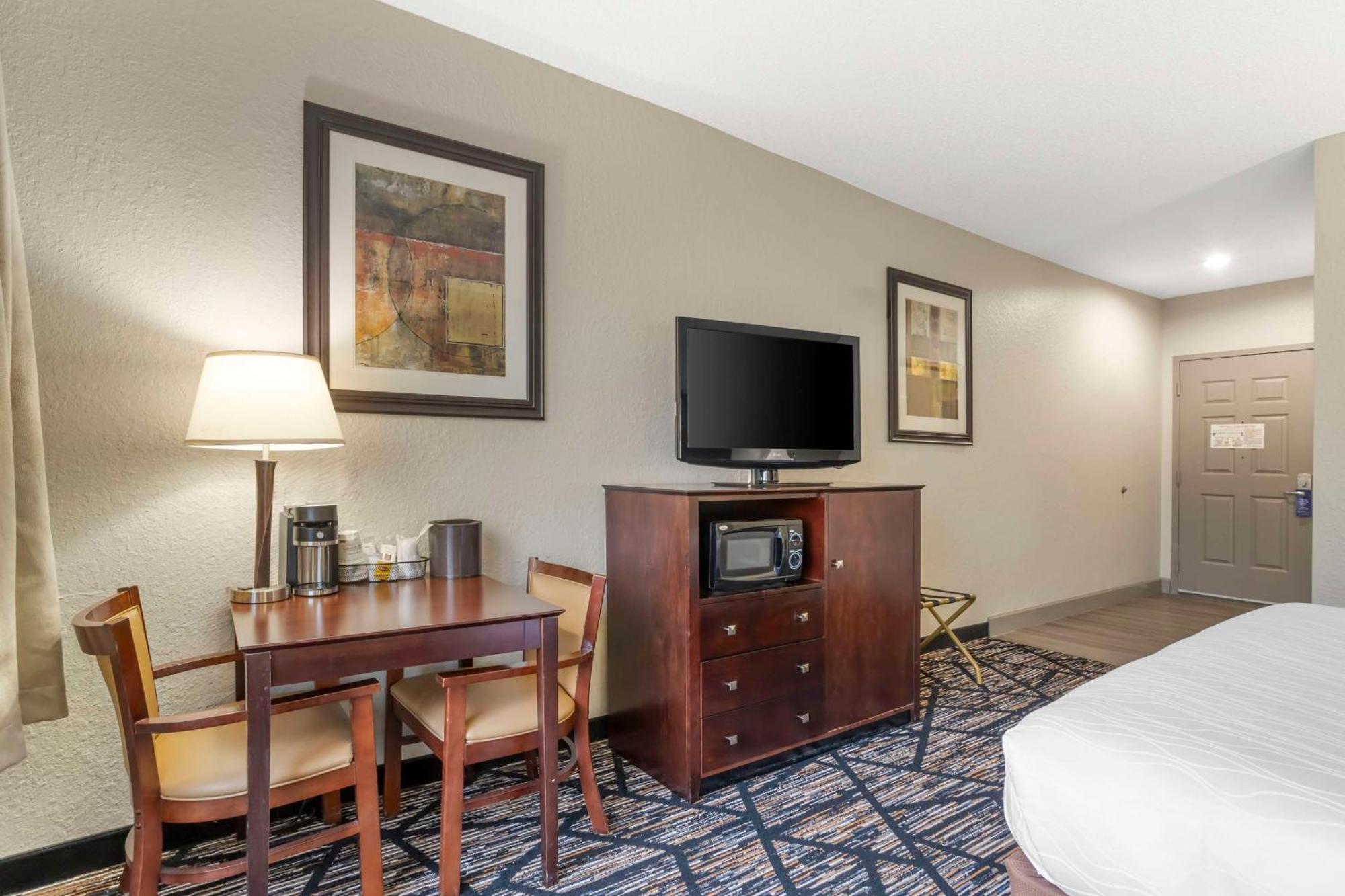 Best Western Plus Hobby Airport Inn And Suites Houston Exterior foto