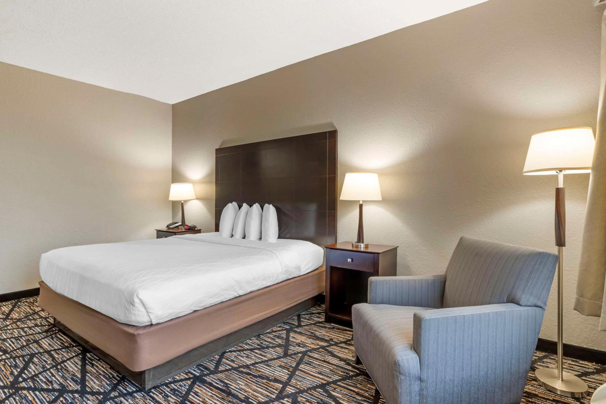 Best Western Plus Hobby Airport Inn And Suites Houston Exterior foto