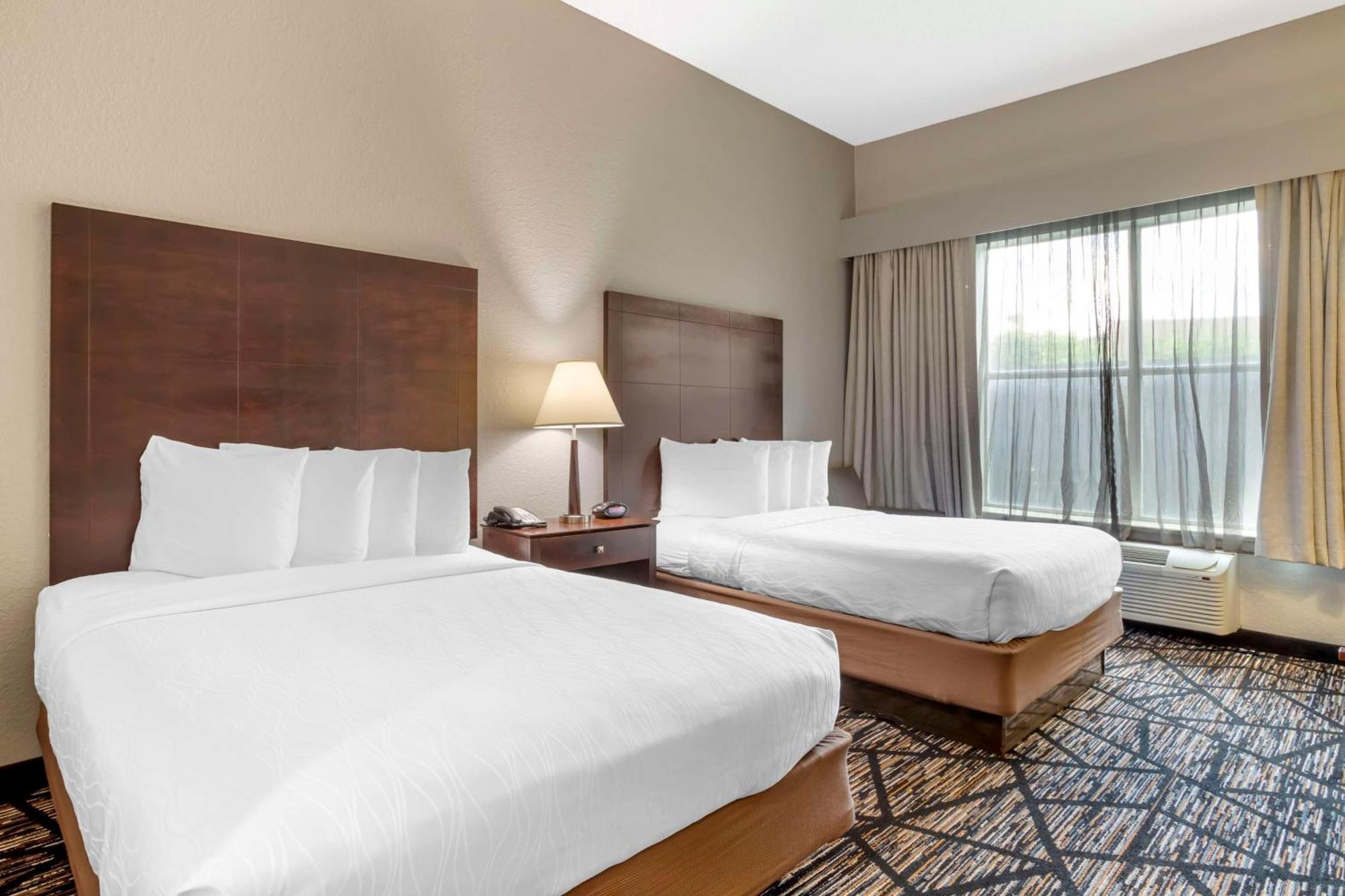 Best Western Plus Hobby Airport Inn And Suites Houston Exterior foto